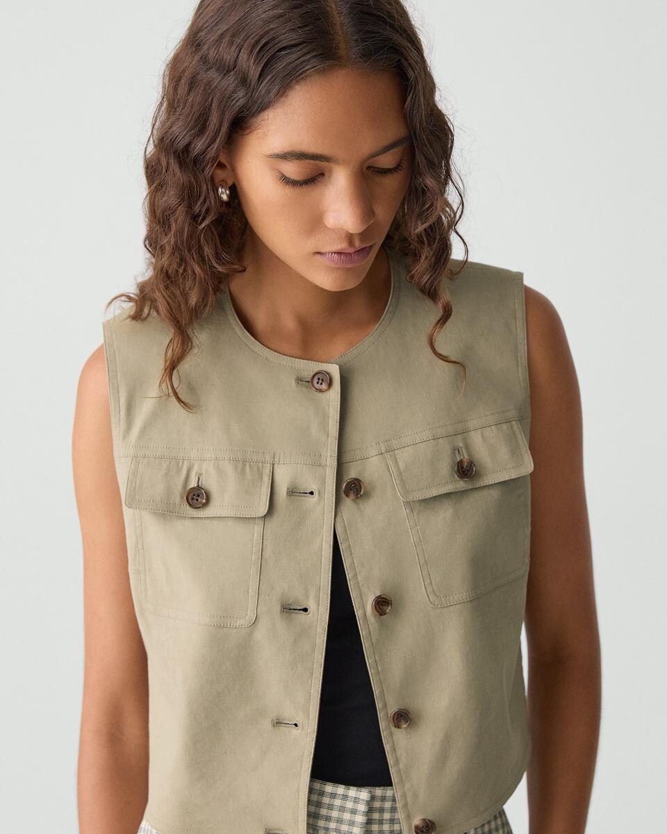 Trucker Vest in Good Linen