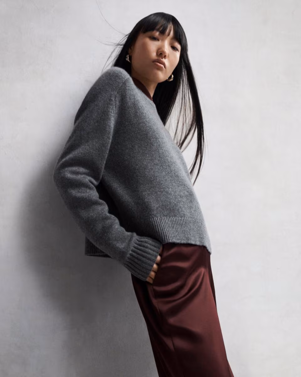 Cropped Crewneck Sweater in Cashmere