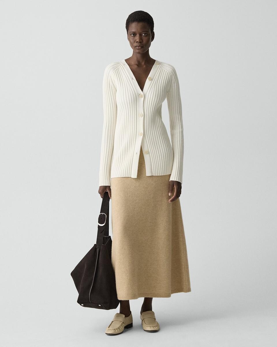 Button-Back Cardigan in Merino Wool