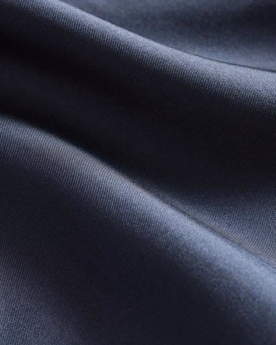 Pull-On Track Pant in Mod Silk Twill