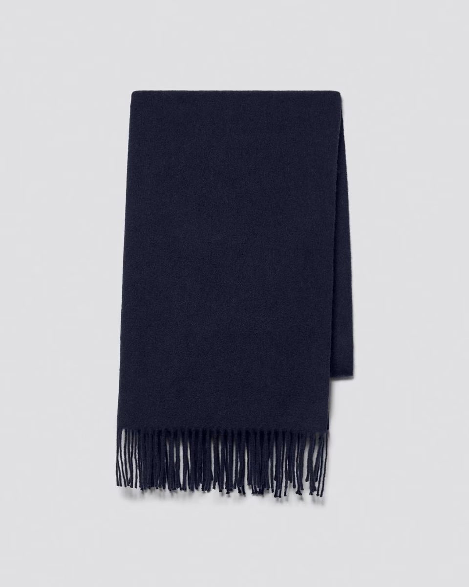 Classic Scarf in Cashmere