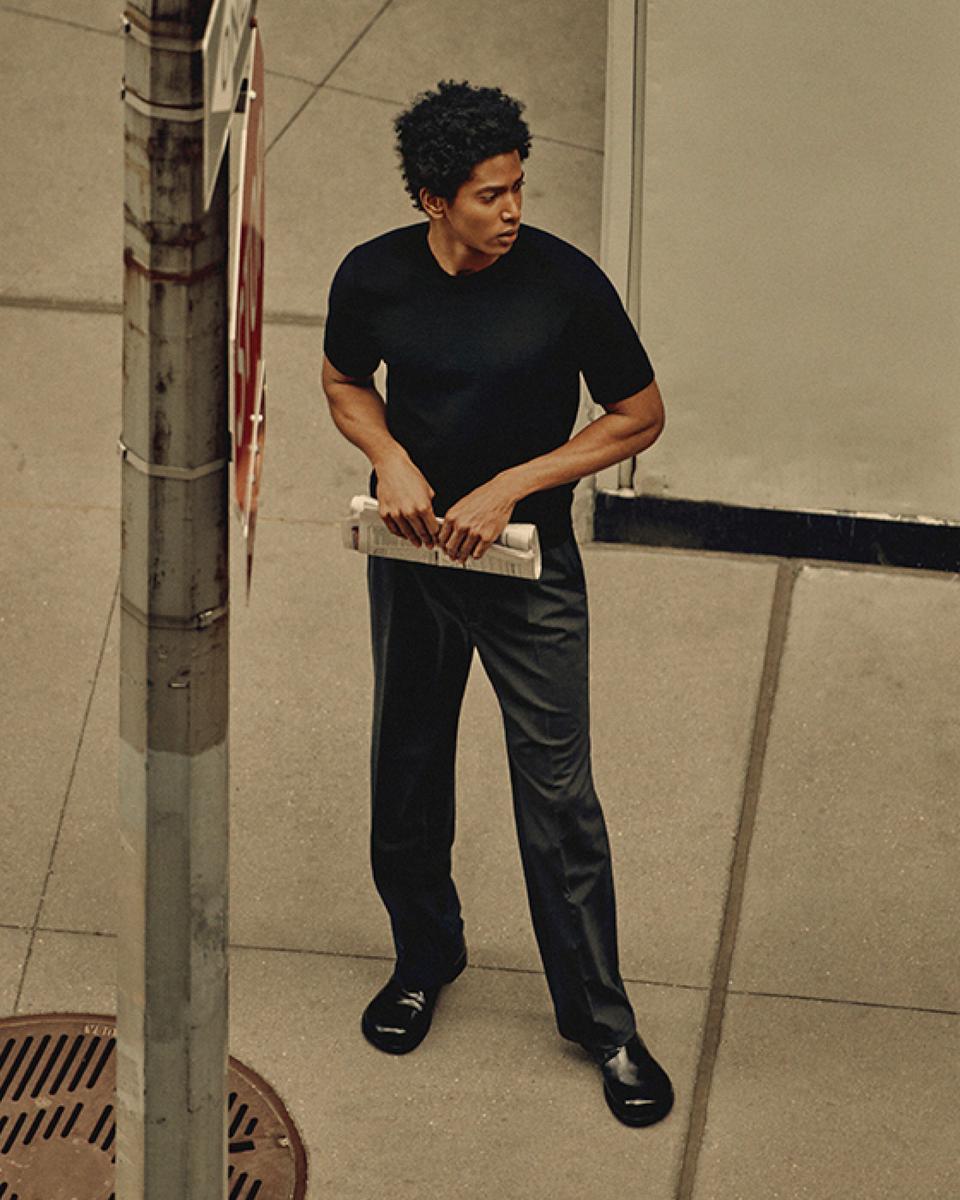 Soris Tee in Light Bilen