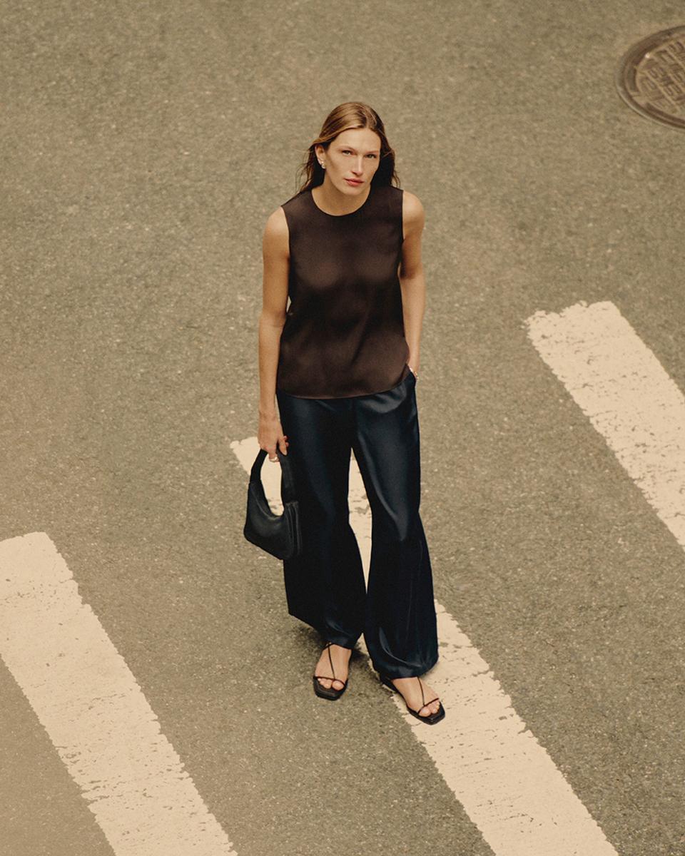 Pull-On Track Pant in Mod Silk Twill