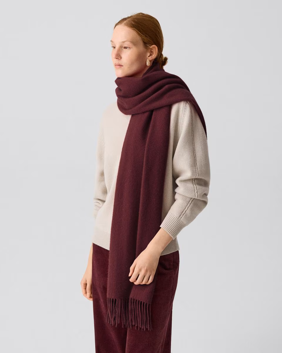 Classic Scarf in Cashmere