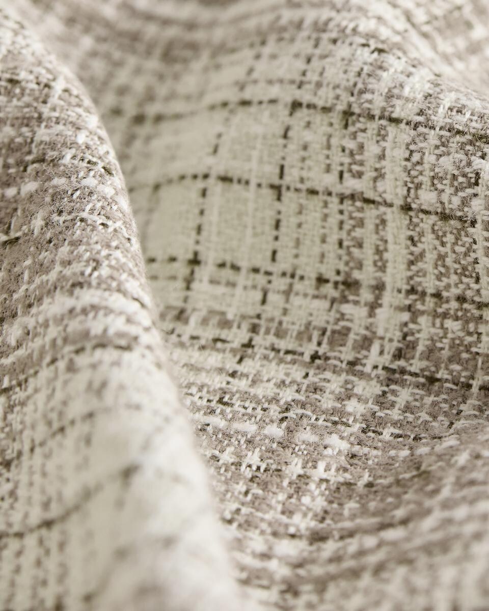 Button-Up Shirt in Textured Check