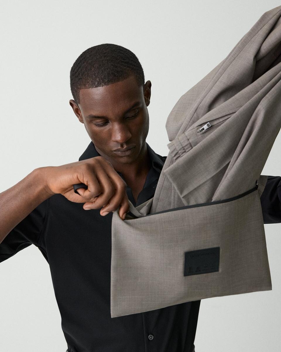 Clinton Blazer in Motion Wool