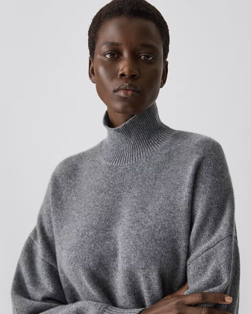 Cropped Turtleneck in Cashmere