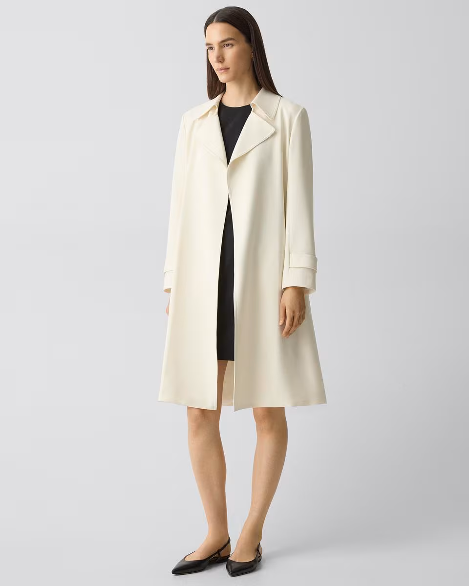 Oaklane Trench Coat in Admiral Crepe