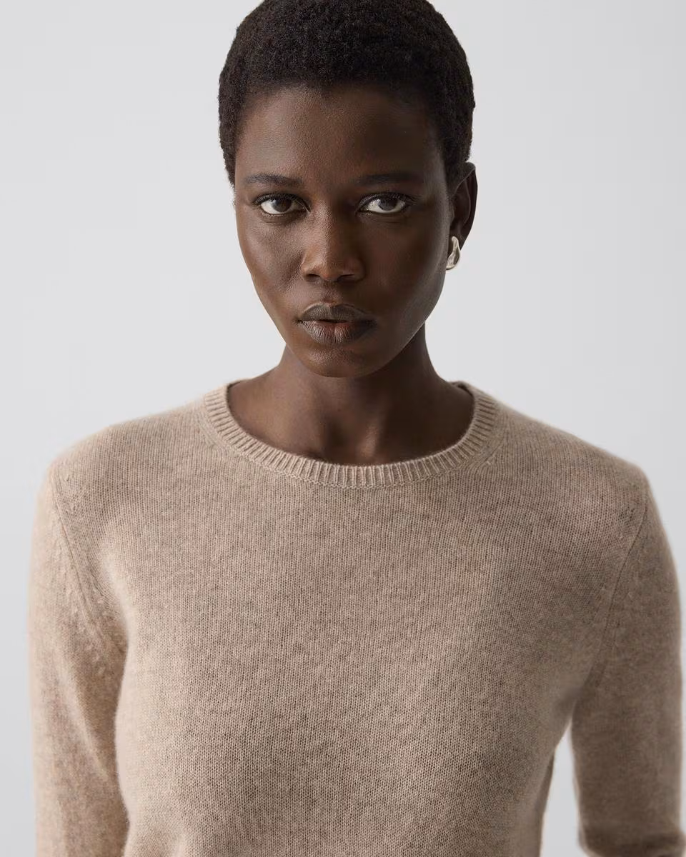 Crewneck Sweater in Feather Cashmere