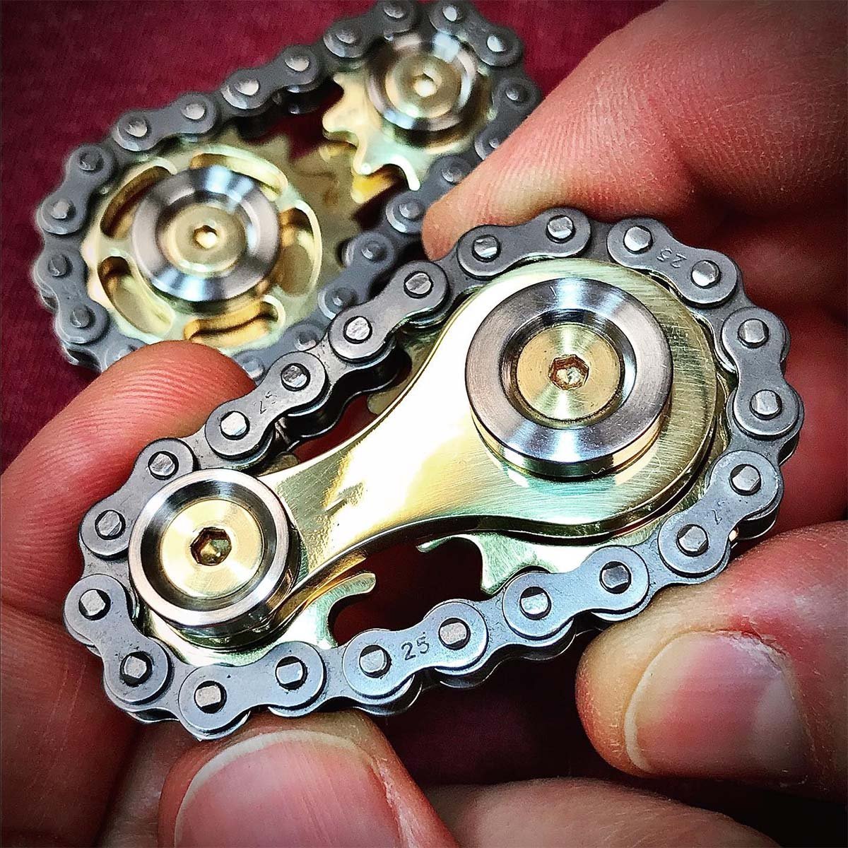 💥LAST DAY 49%OFF - Sprockets Bicycle Chain Fidget Spinner Toys
