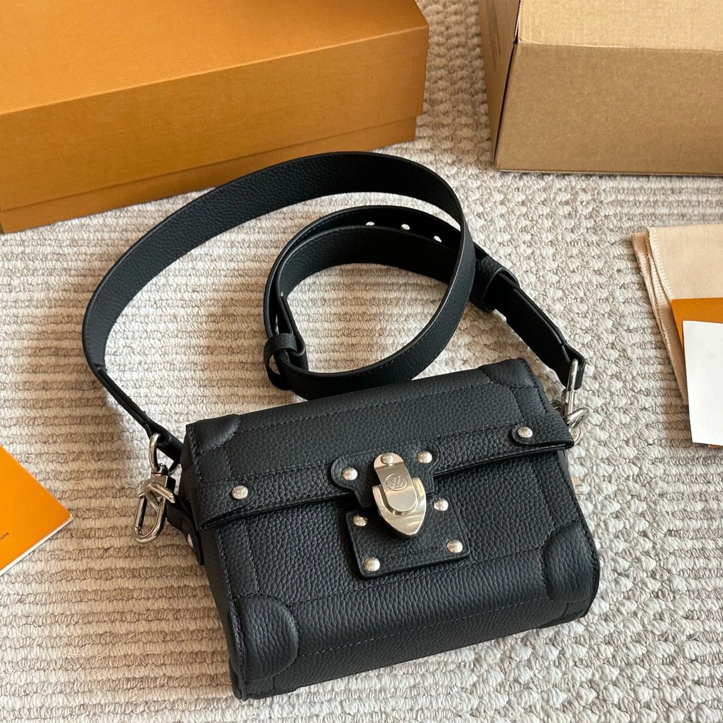 Black Men's Box Bag