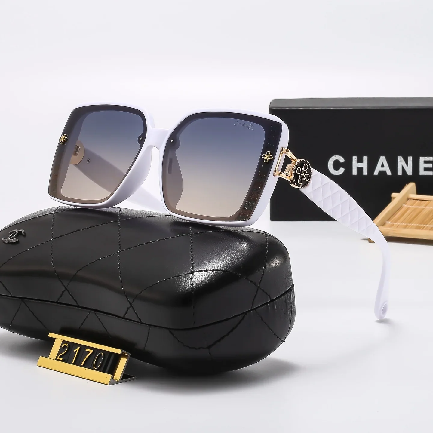 5 colors of fashionable and popular sunglasses