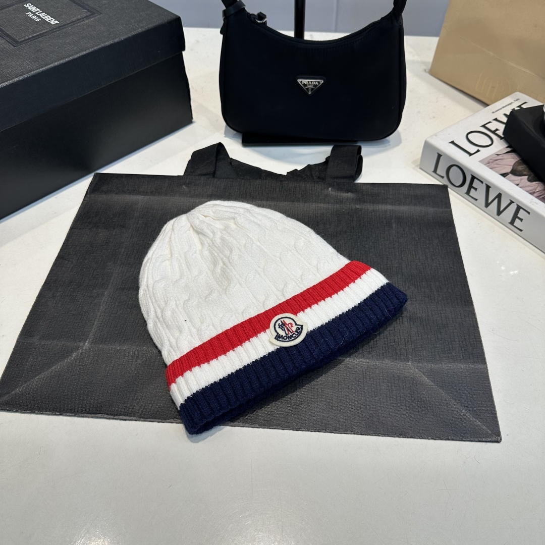 Color-blocked embroidered cashmere beanie