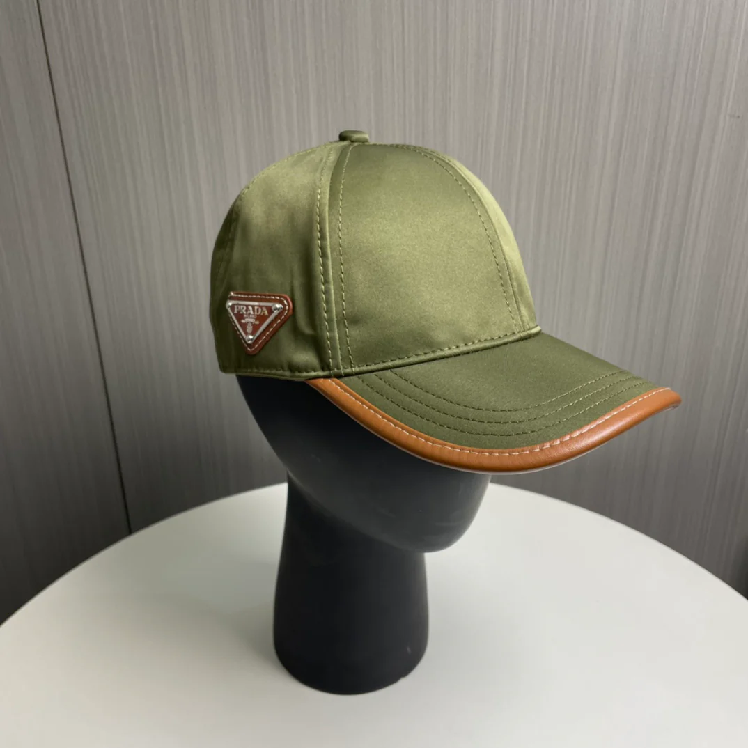 Color-block baseball cap