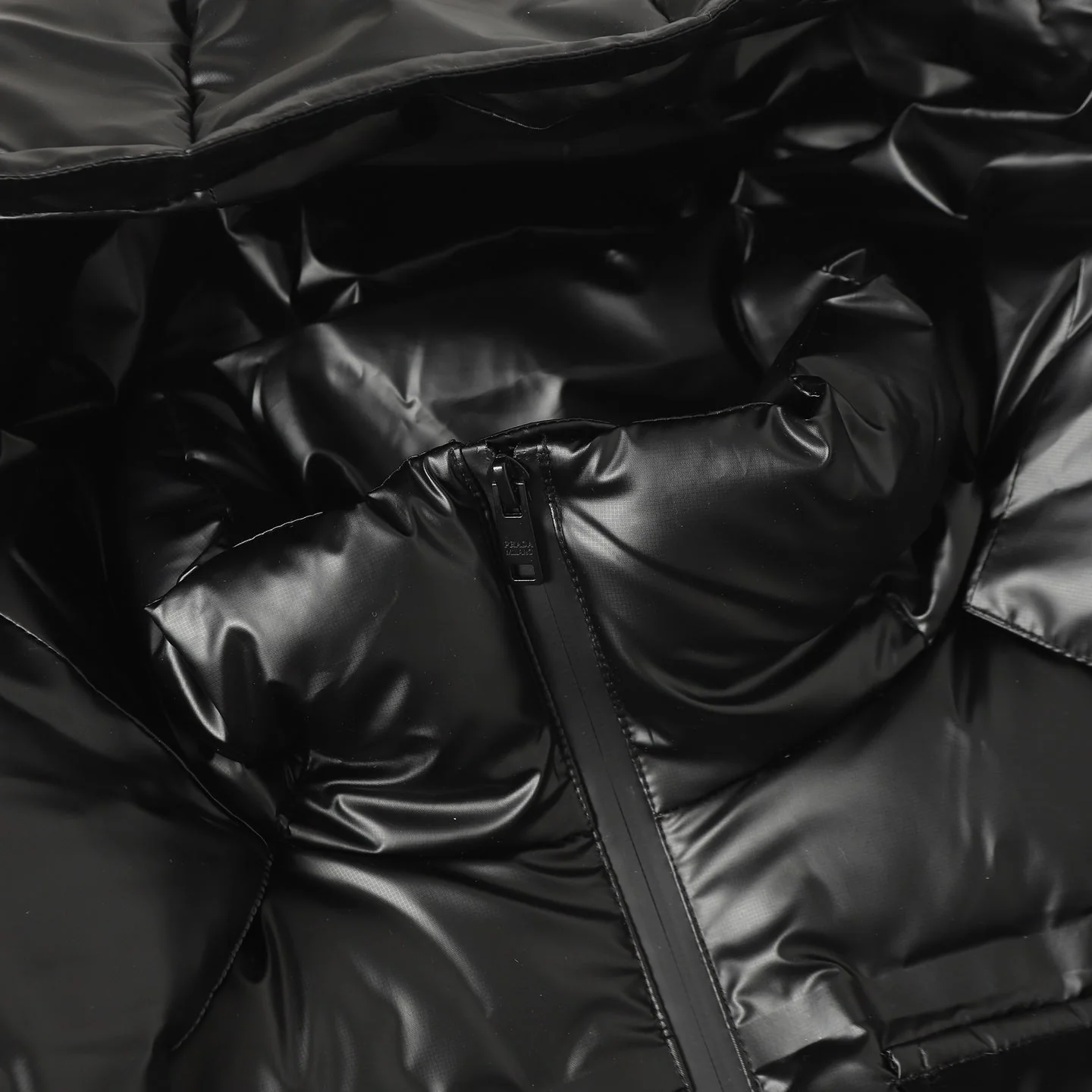 Detachable hood down jacket