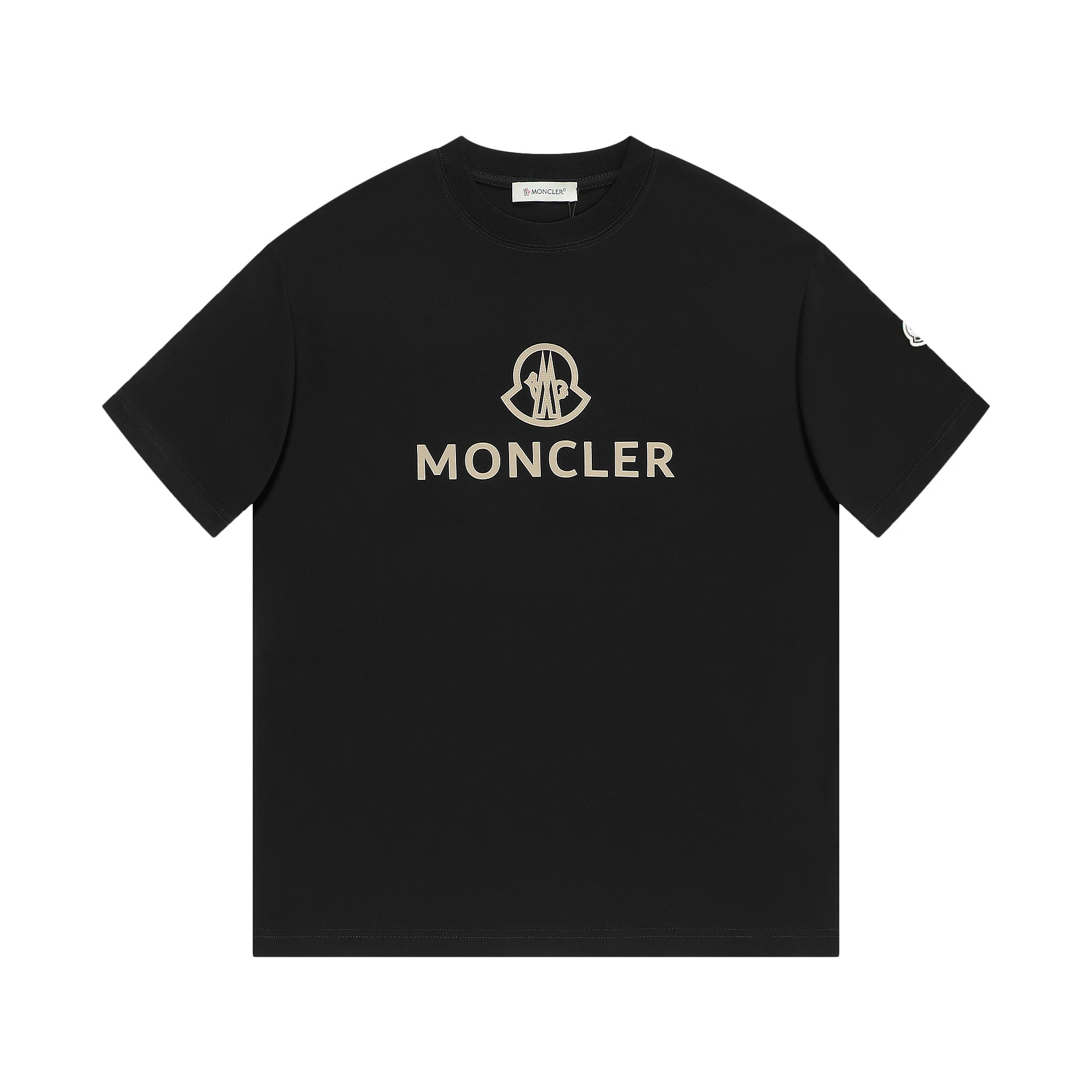 Patch printed T-shirt