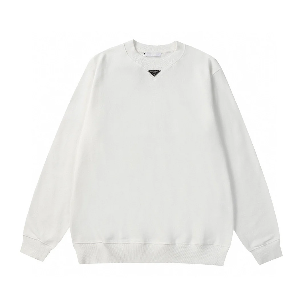 Versatile cotton sweatshirt