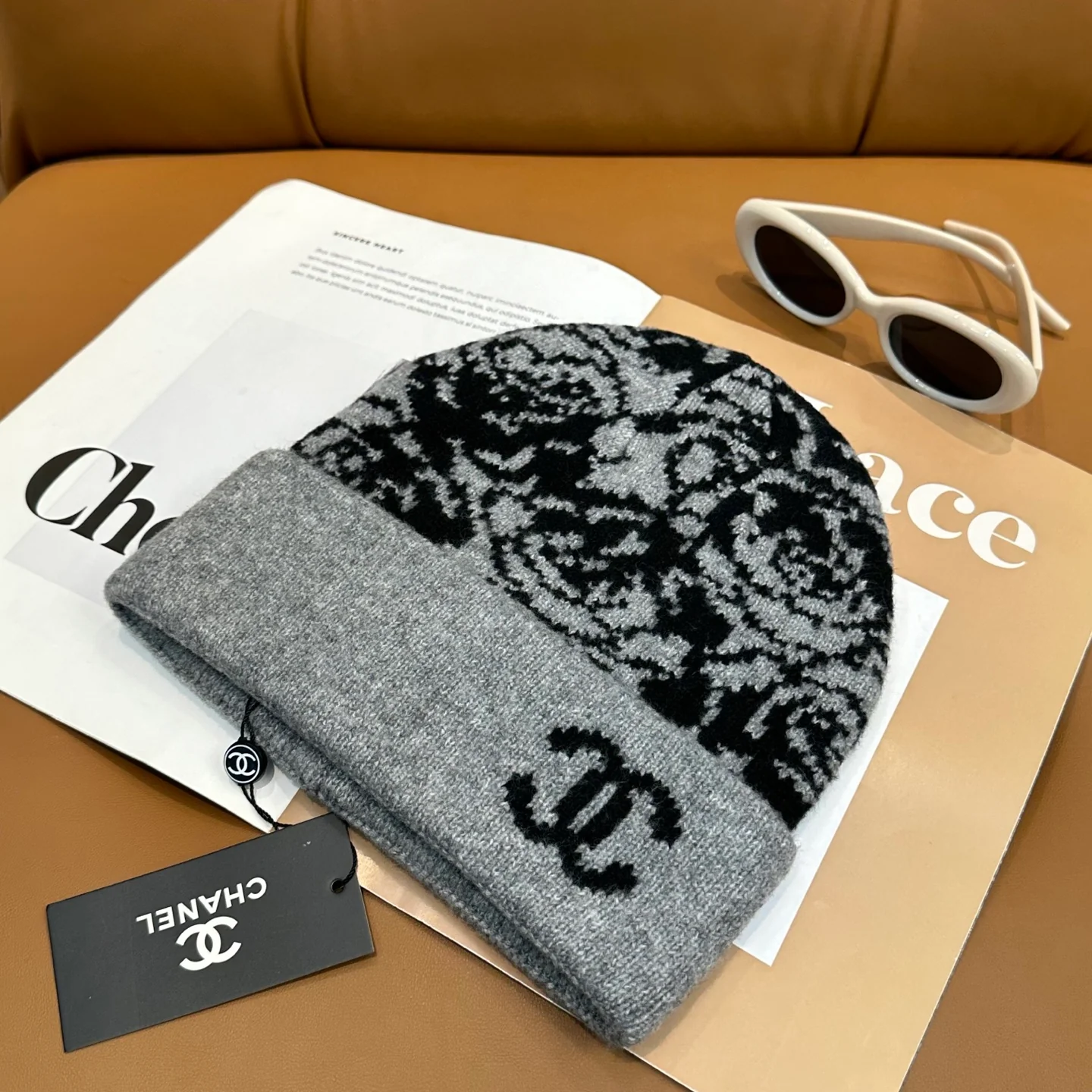 Camellia jacquard cashmere knitted  beanie