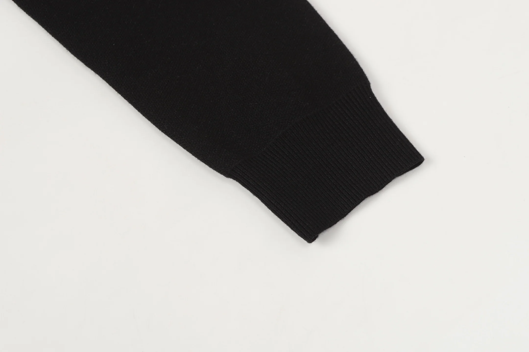 Jacquard-knit cashmere sweater