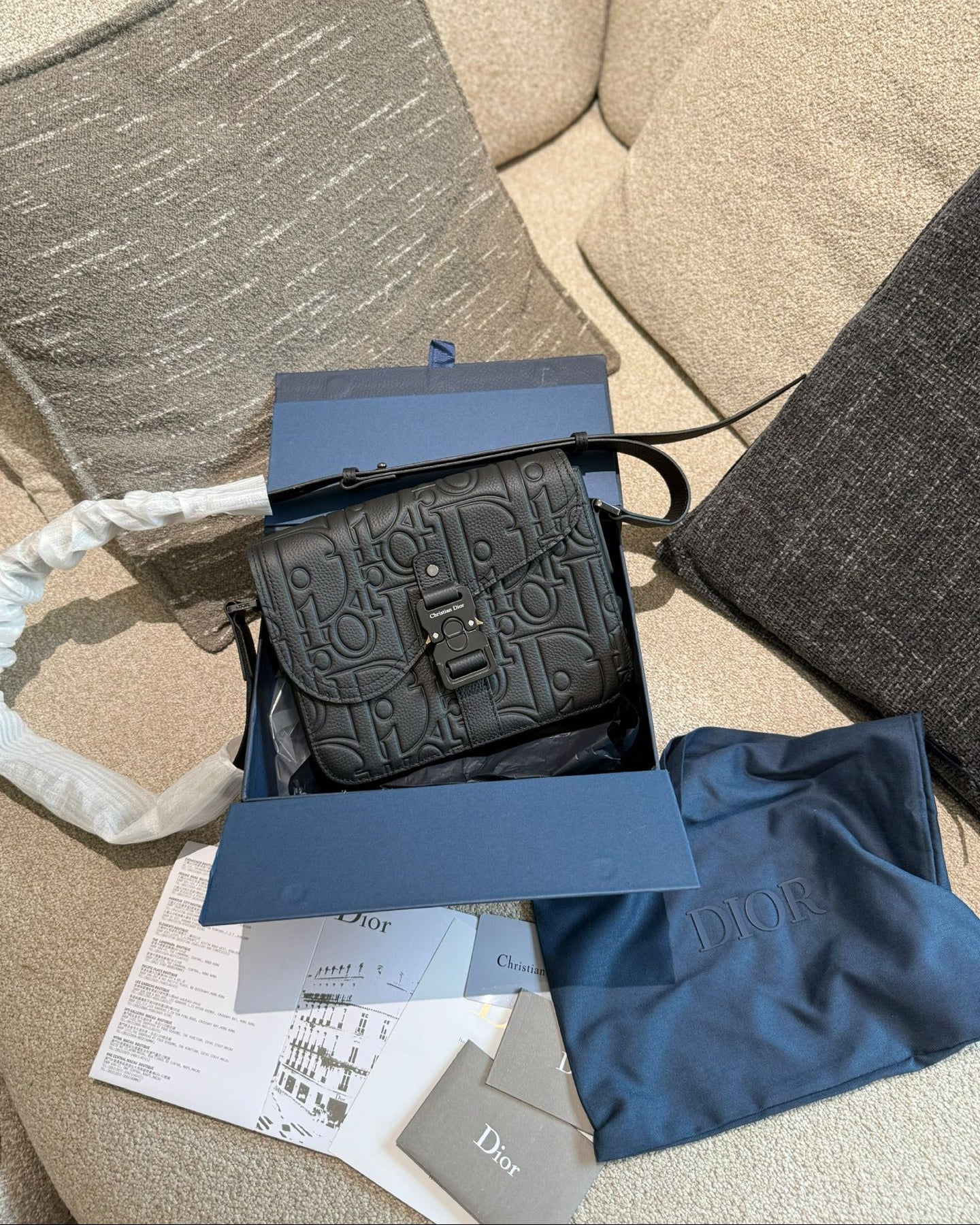 Men's Messenger Crossbody Bag