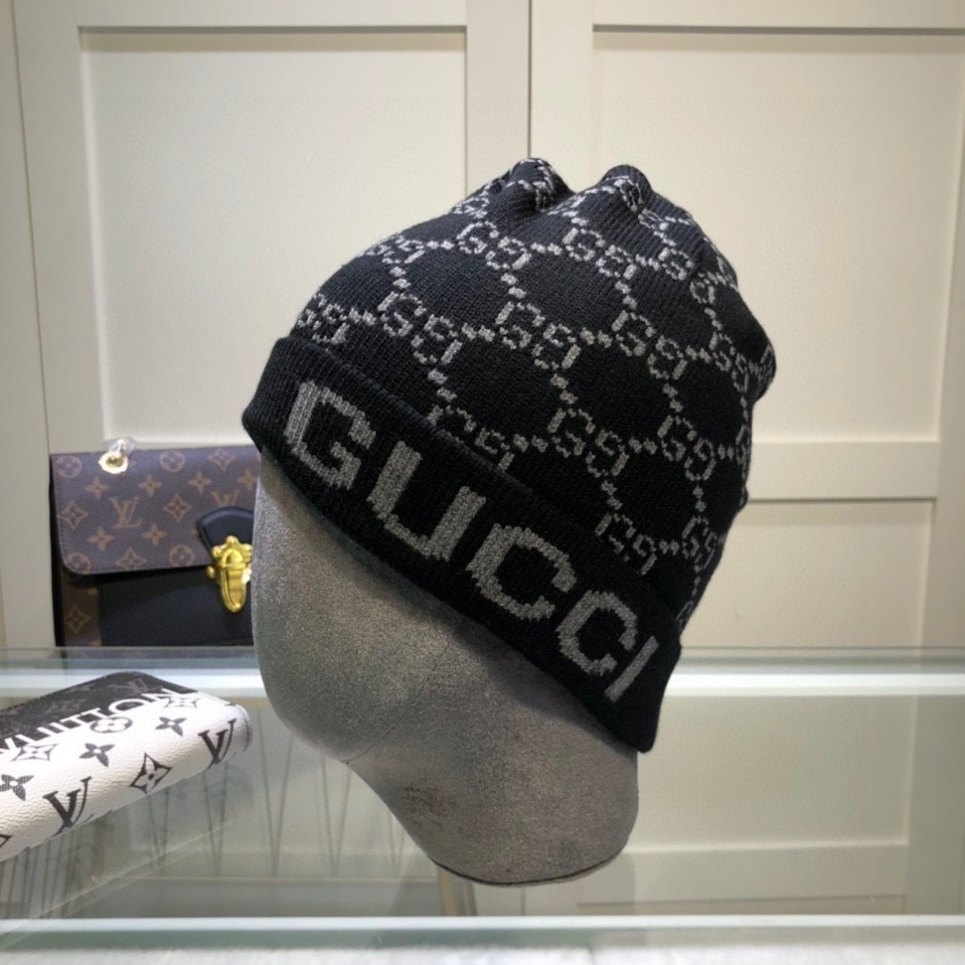 Jacquard knit cashmere beanie
