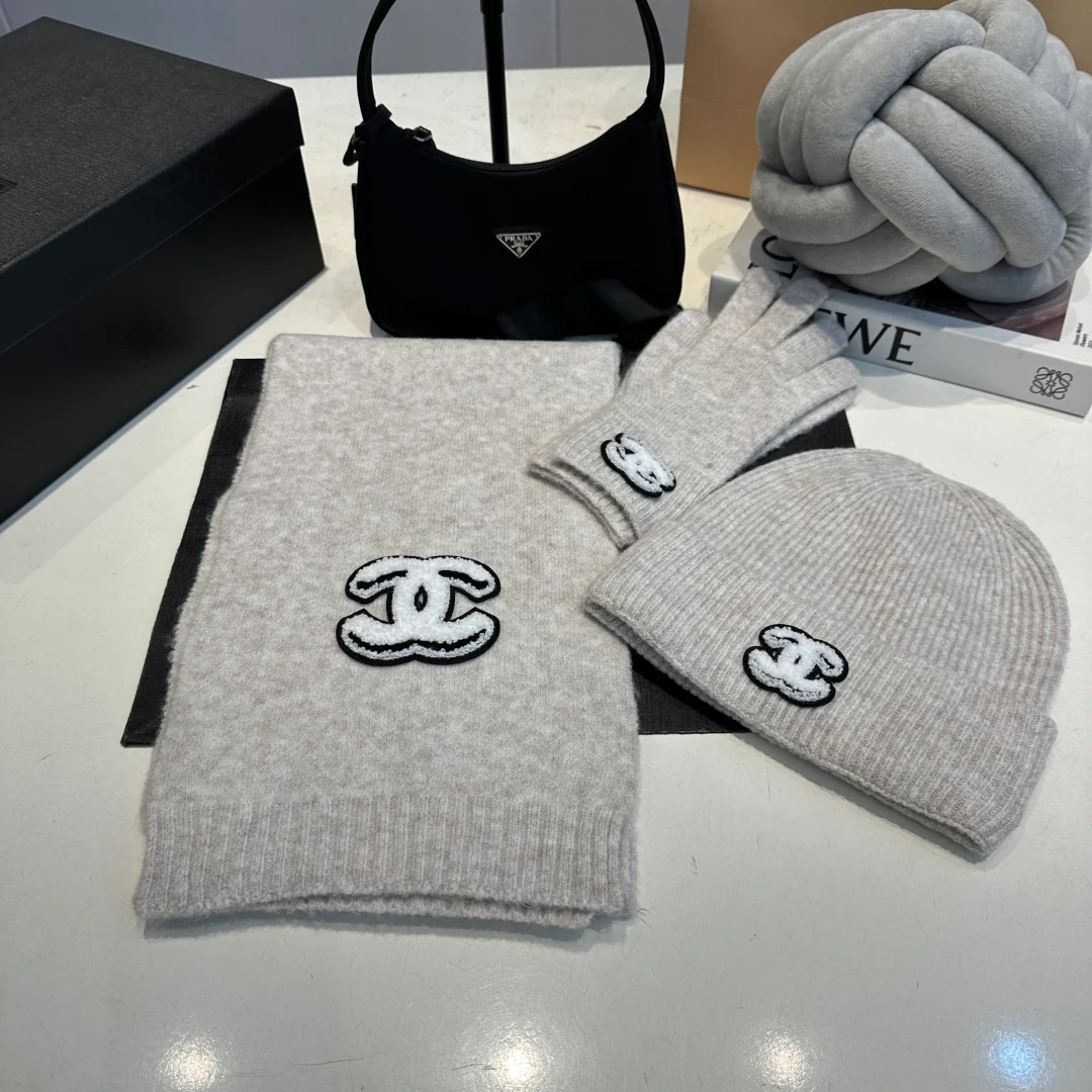 Embroidered knitted scarf hat gloves set