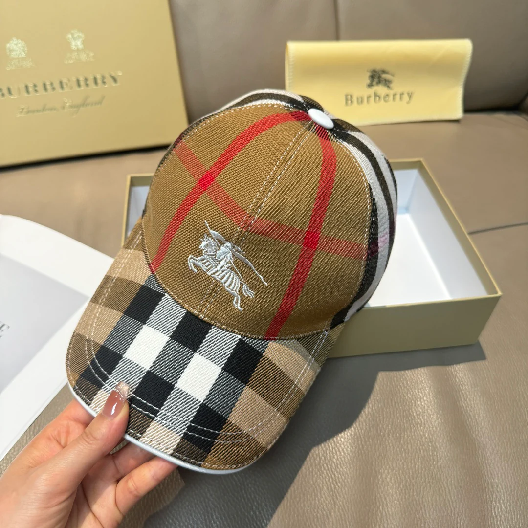 Embroidered plaid baseball cap