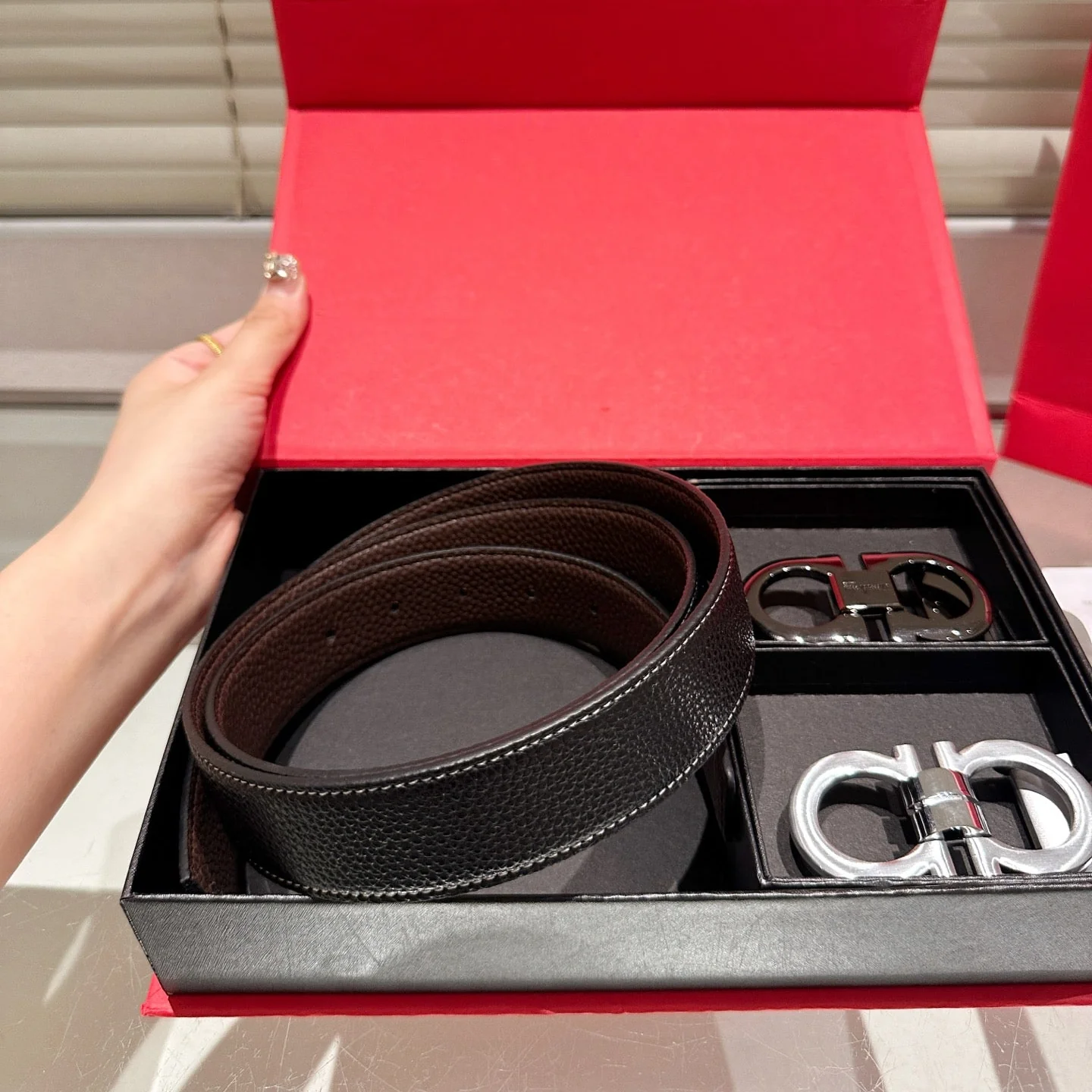 Elegant Double Buckles Belt Gift Box