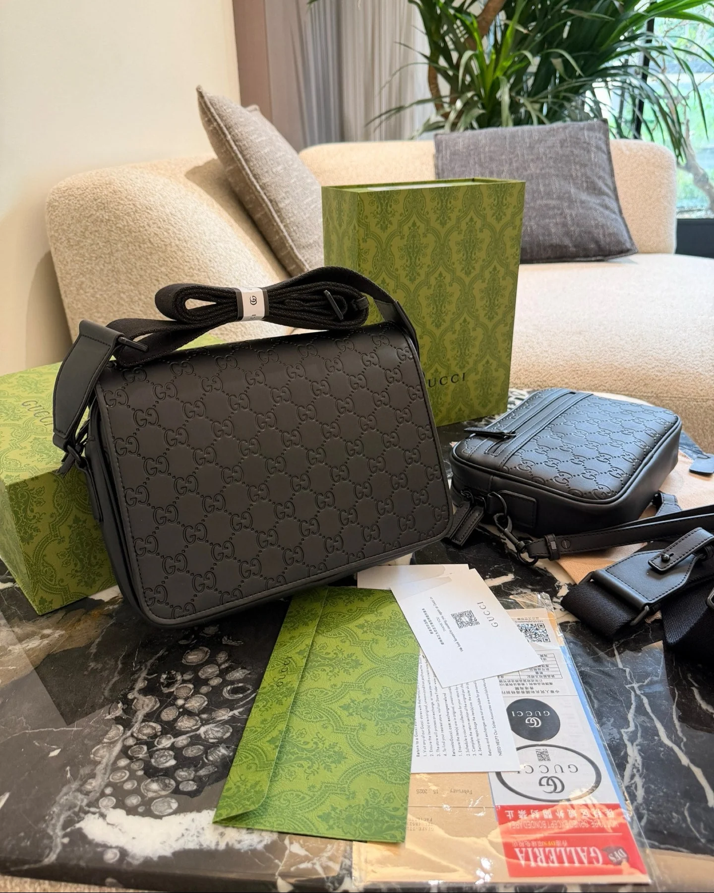 Men's Black Leather Crossbody Bag