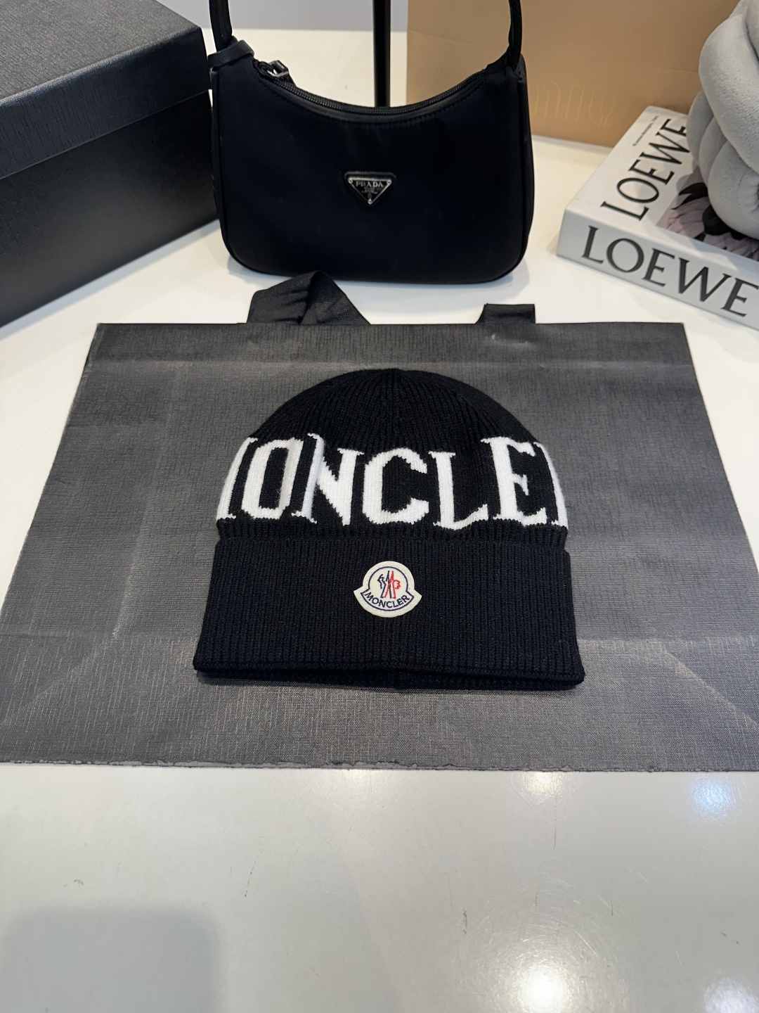 Jacquard embroidered cashmere beanie