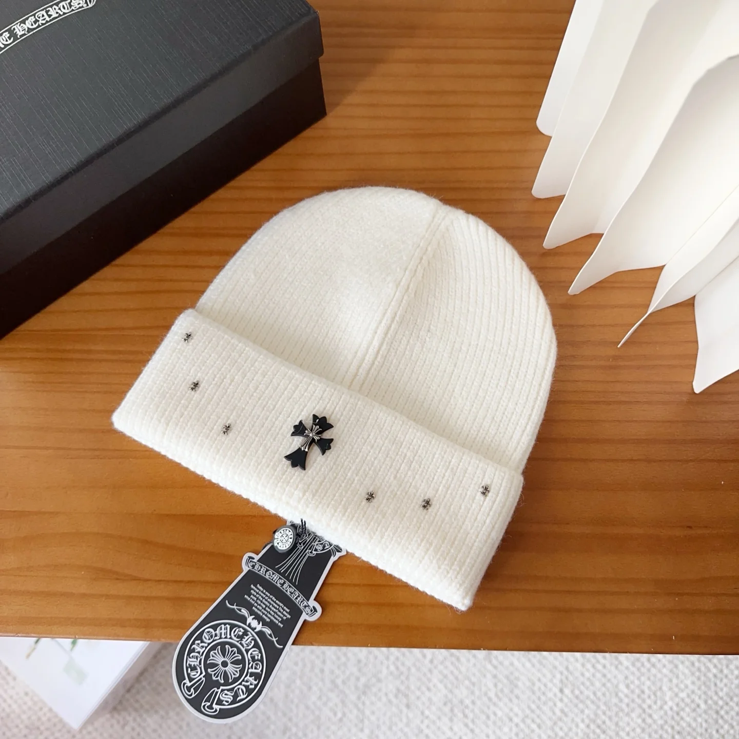 Metal Monogram Cashmere Knitted  Beanie