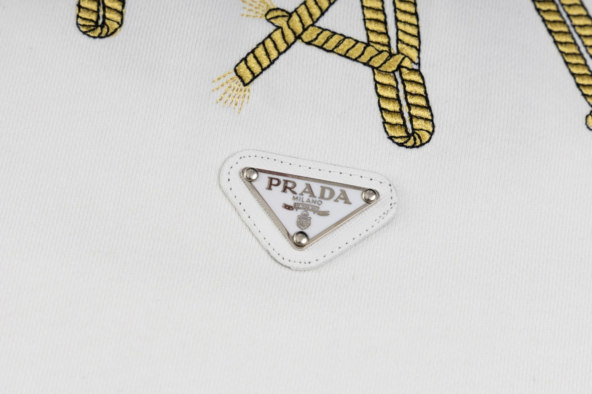 Embroidered crew neck cotton sweatshirt