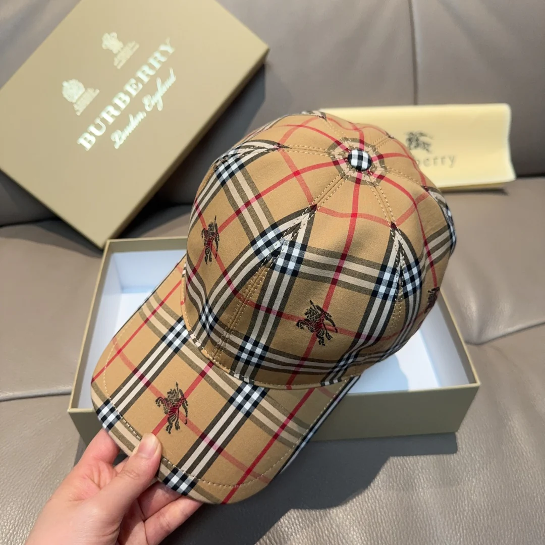 Plaid printed baseball cap
