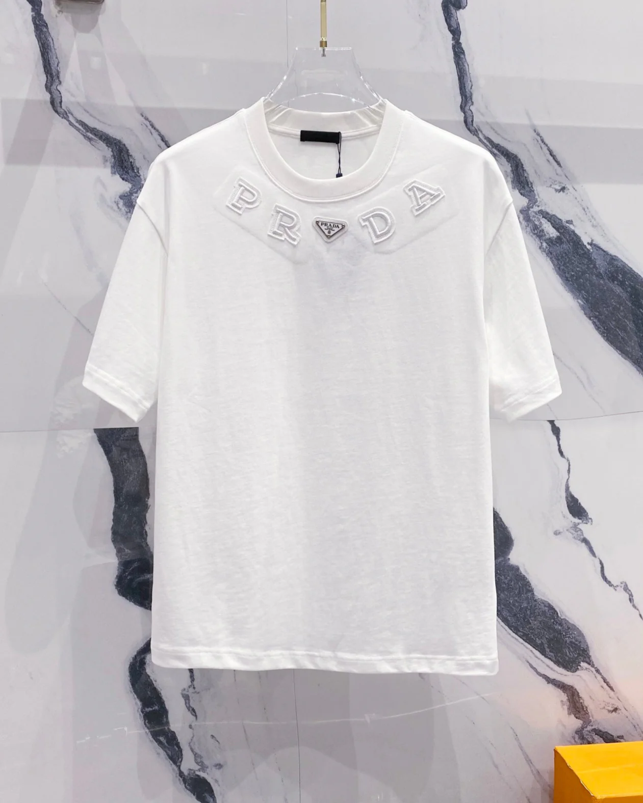 Fashion patch cotton T-shirt