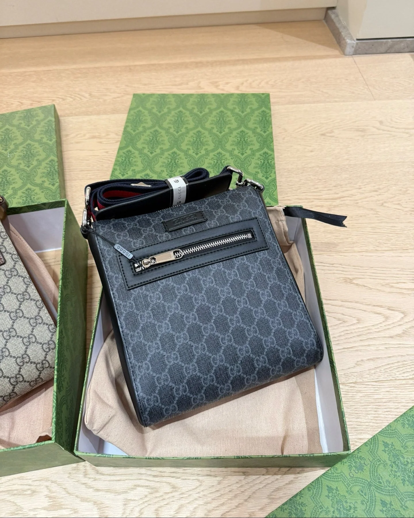 Vintage Men's Crossbody Bag