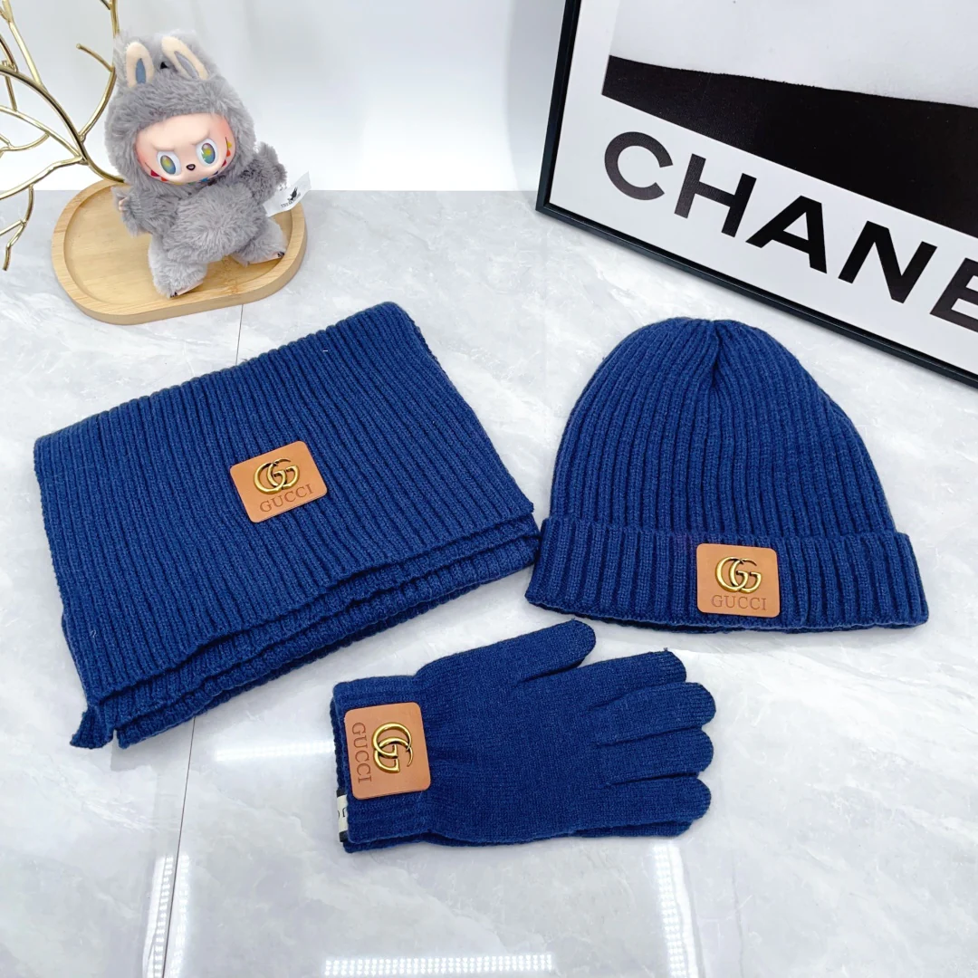 Metal Letters knitted scarf hat gloves set