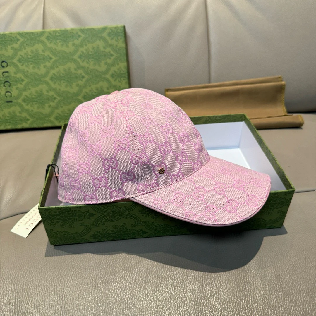 Jacquard lettering baseball cap