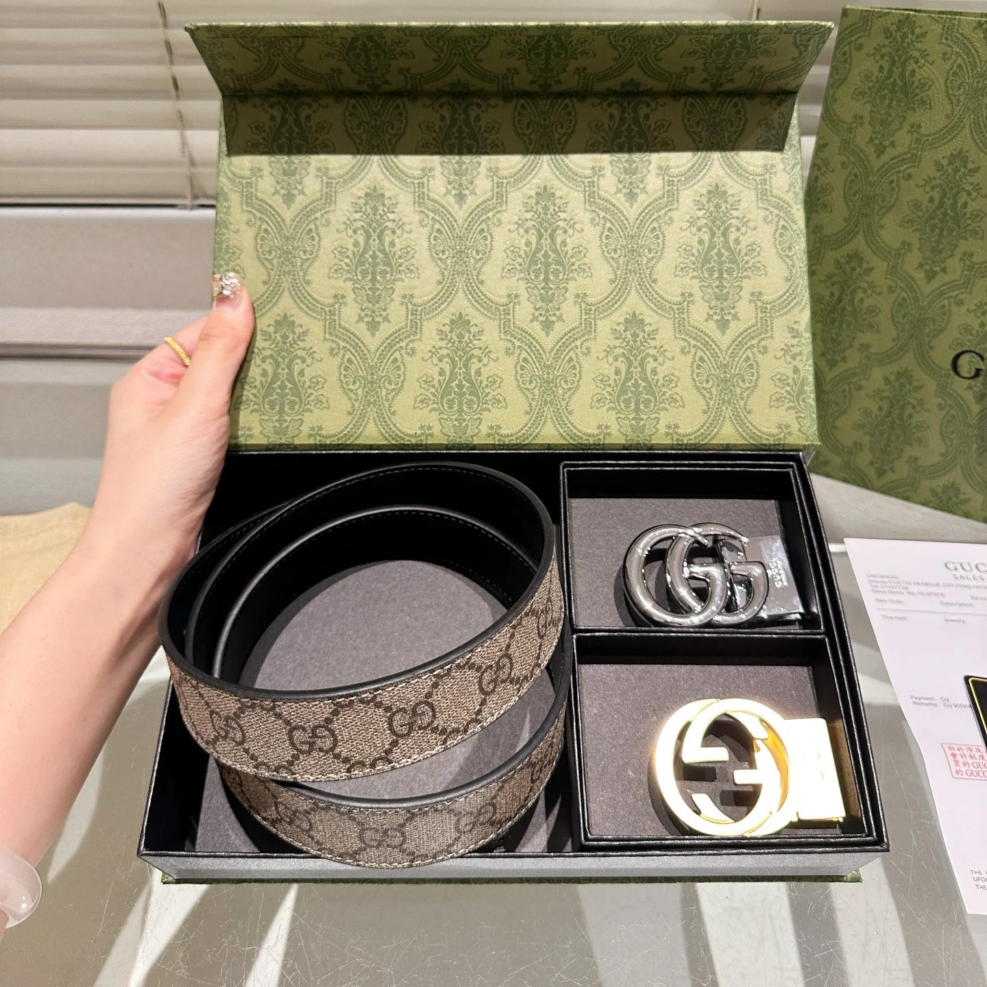 Leather belt with double metal buckle gift box