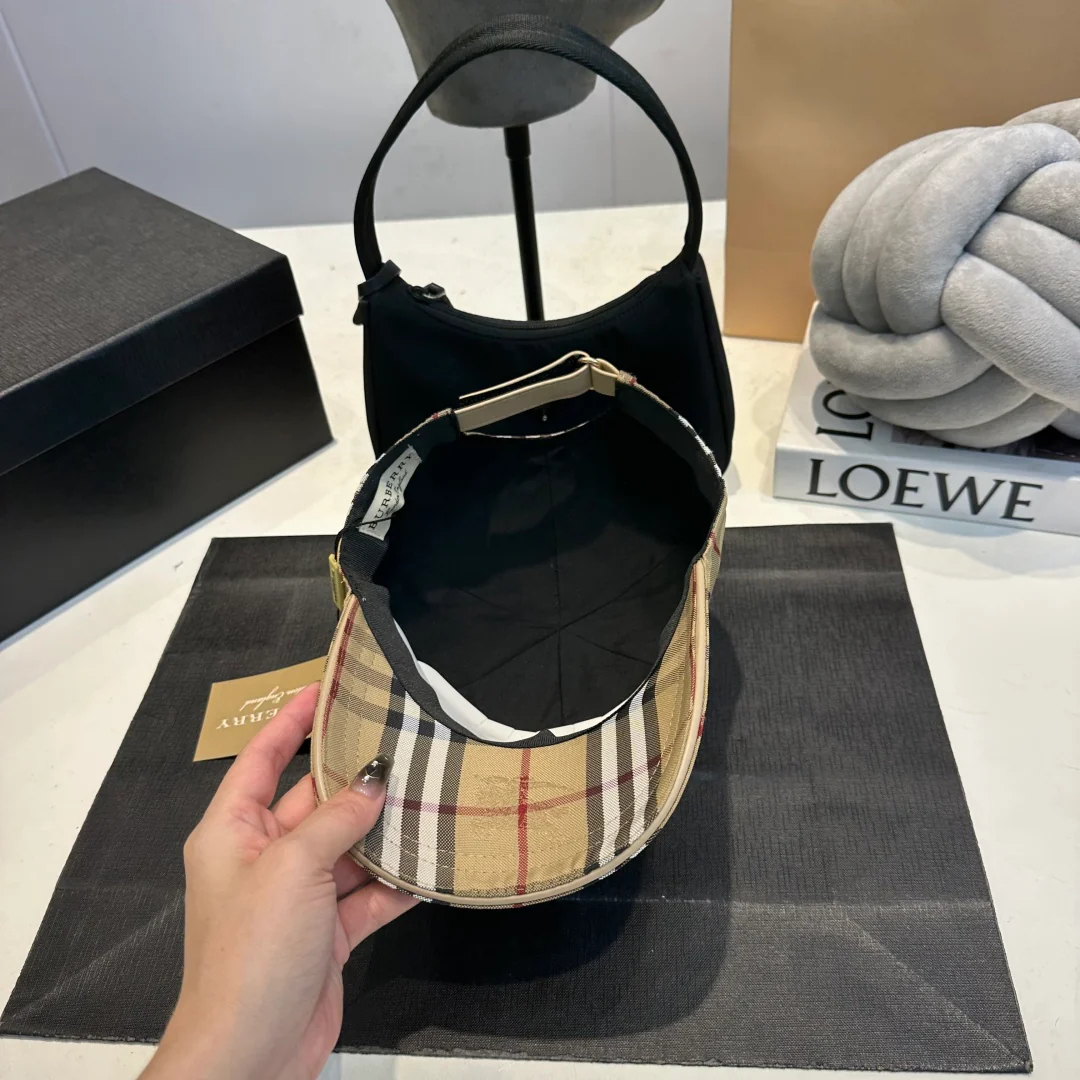 Check jacquard baseball cap