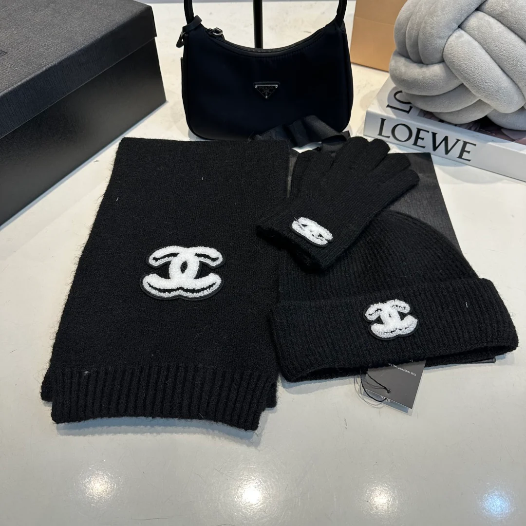 Embroidered knitted scarf hat gloves set