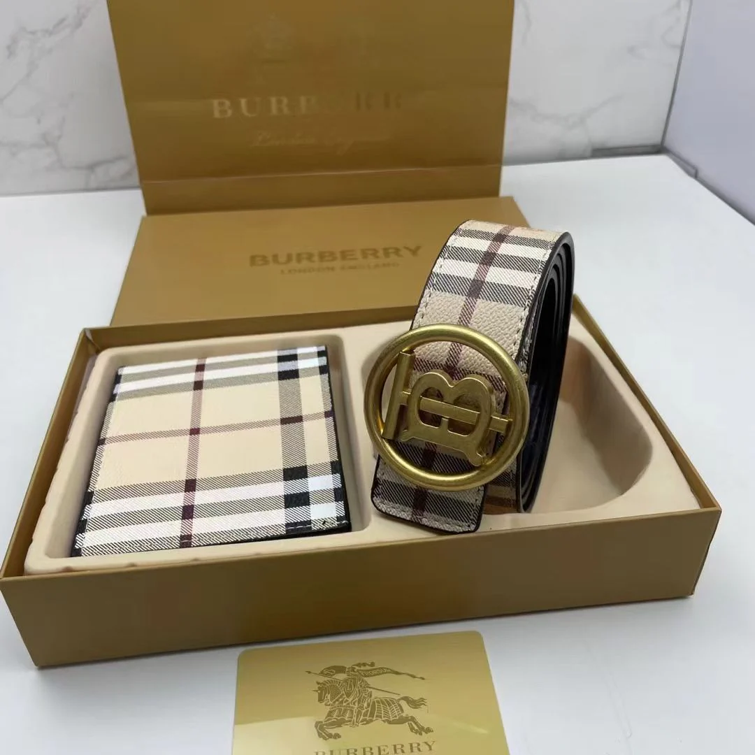 Plaid wallet + belt gift box