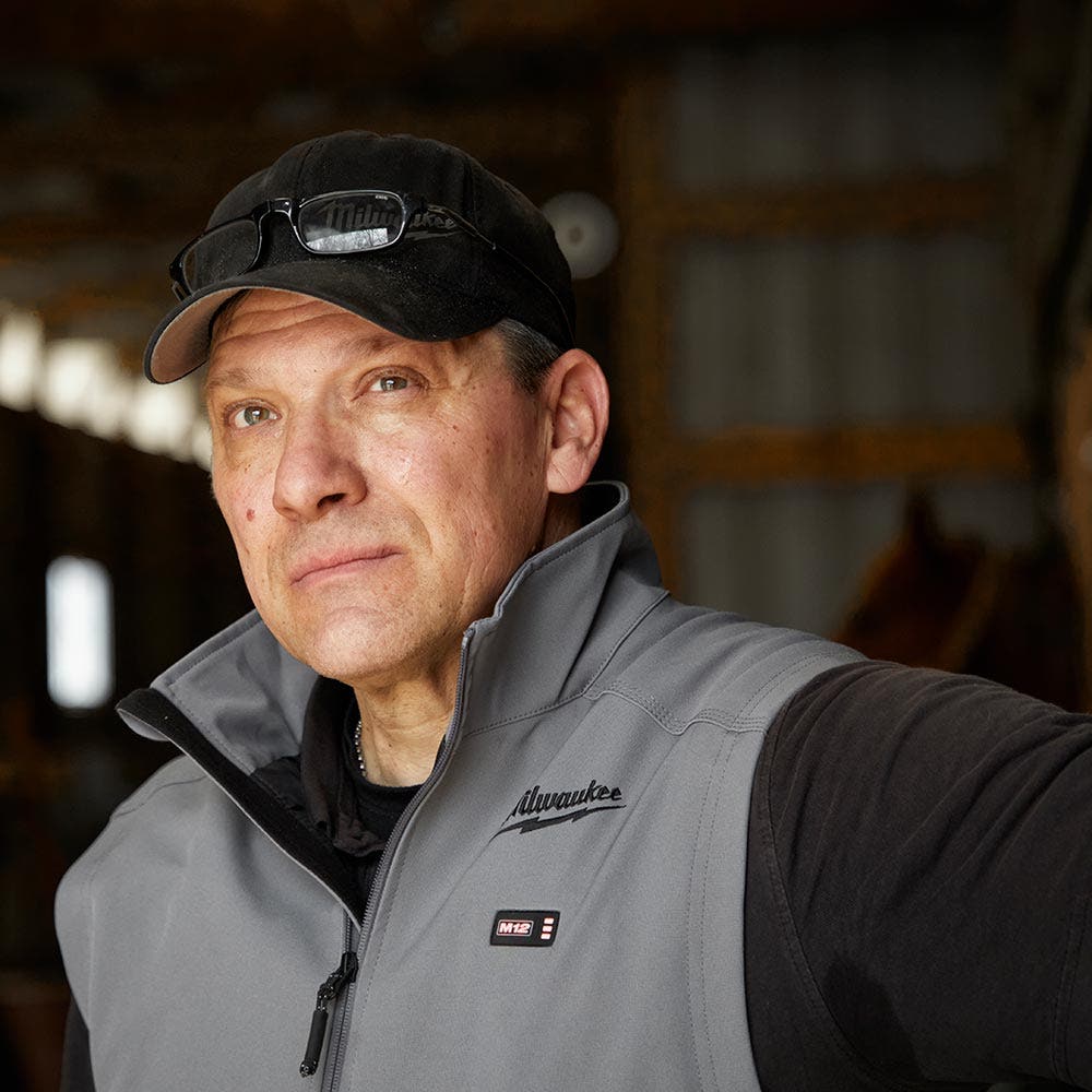 MILWAUKEE 12V TOUGHSHELL Heated Vest Grey Skin M12HVGREY10