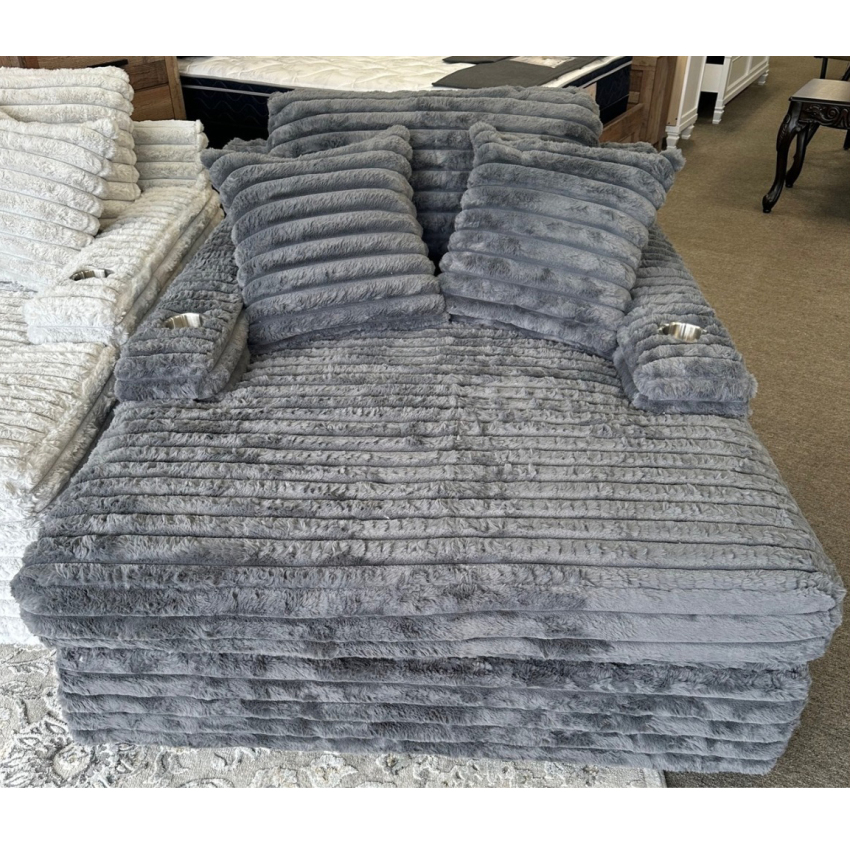 Winter Sale - Nestle Chaise Lounge With Dual Cupholders And Charging Ports