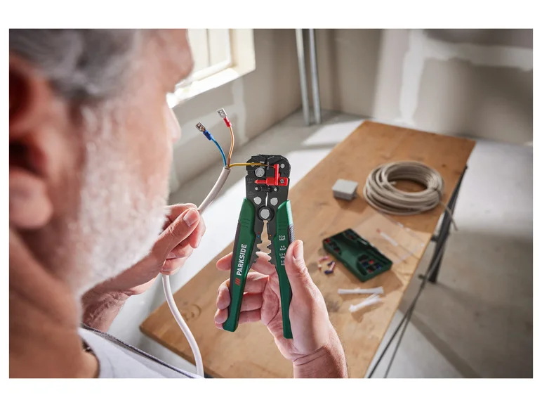 PARKSIDE® Jeu de pinces à dénuder et à sertir automatiques PCZS 231 C2 , 231 pièces