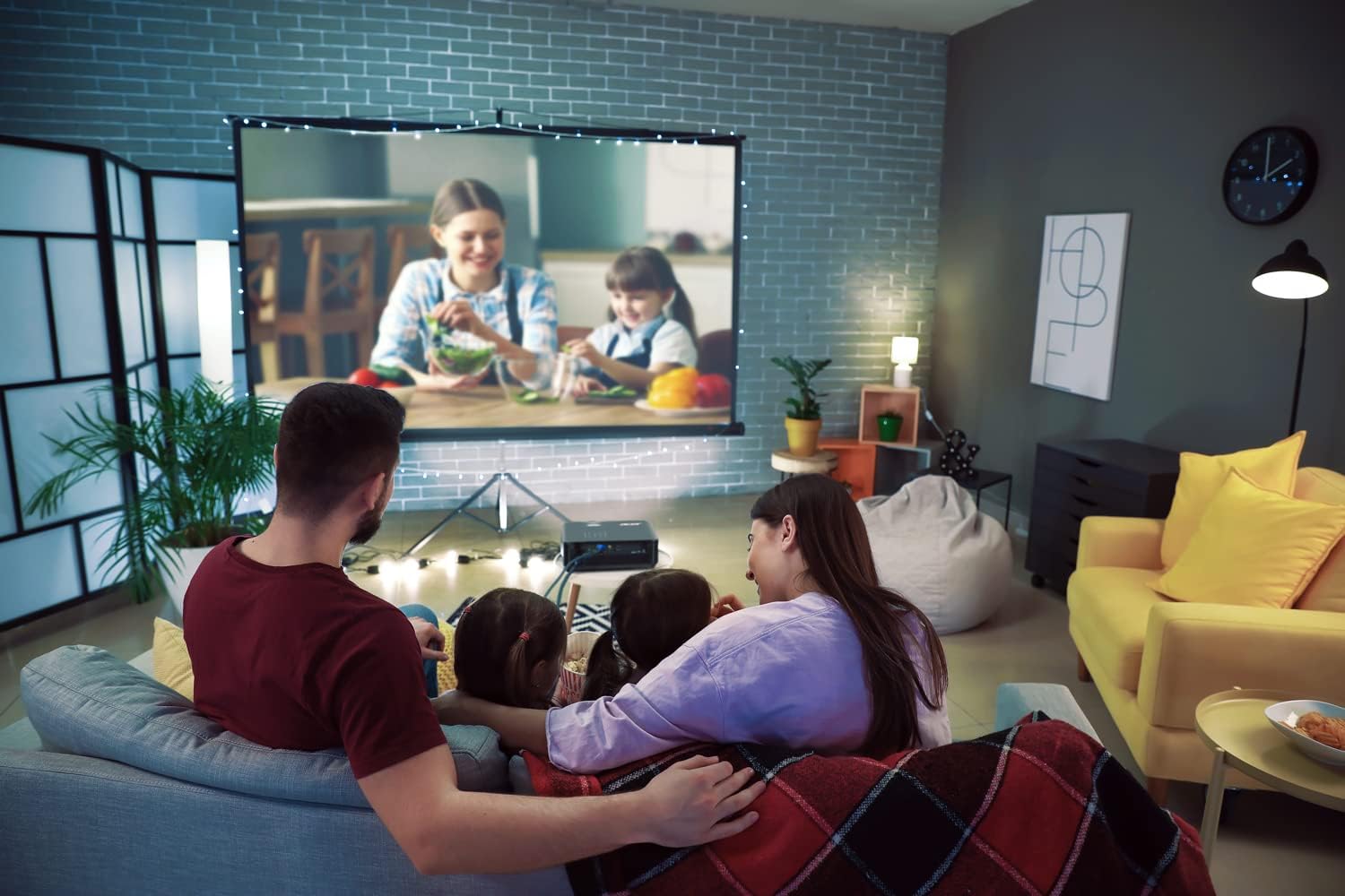 Acer X1228H DLP Projector (XGA (1.024 x 768 Pixels) 4.800 ANSI Lumens. 20.000:1 Contrast. 3D. Keystone. 1x 3 Watt Speaker. HDMI (HDCP). Audio Connection. Black. Home Cinema / Business