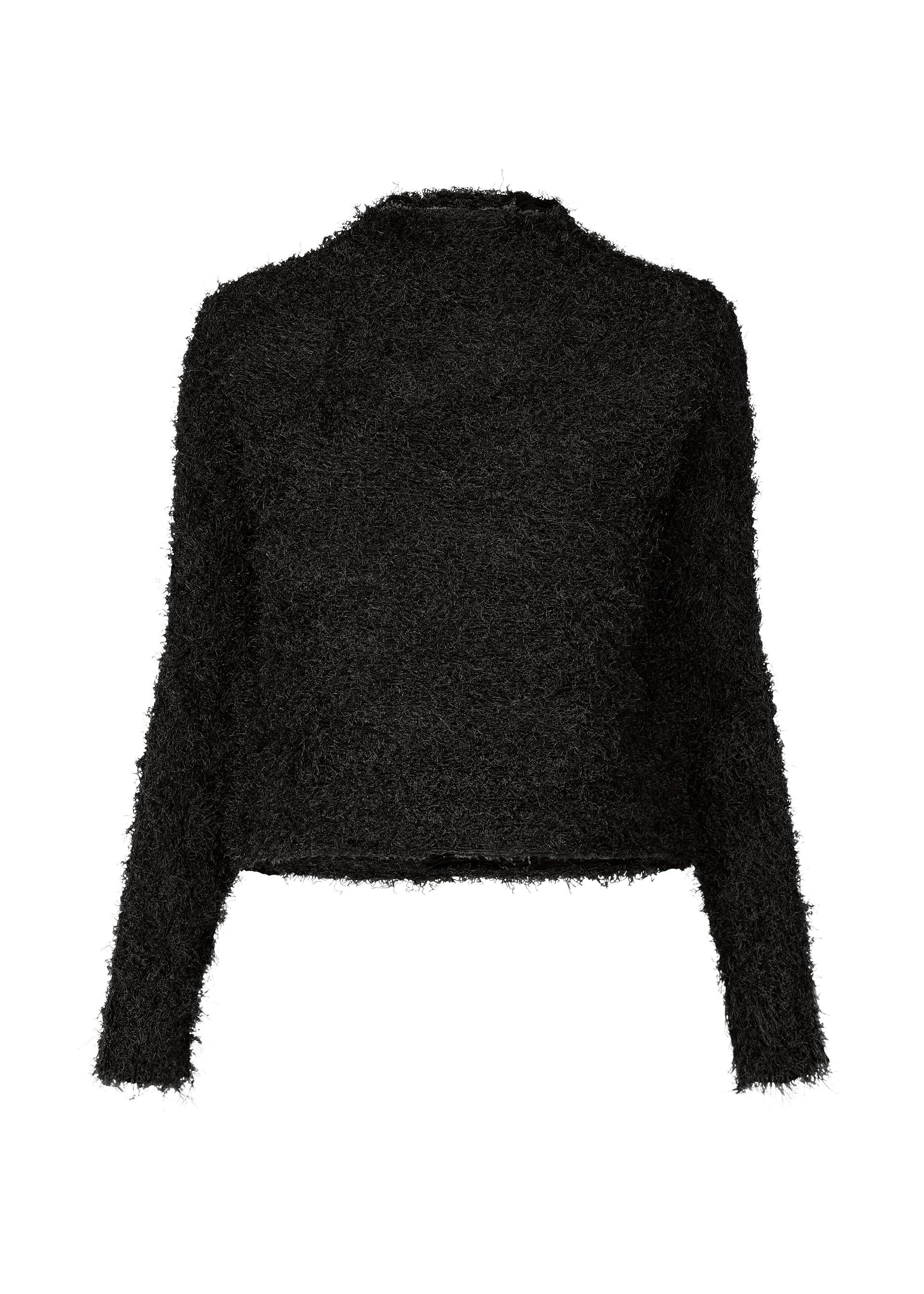 SHIFTED FUZZY PLEATS