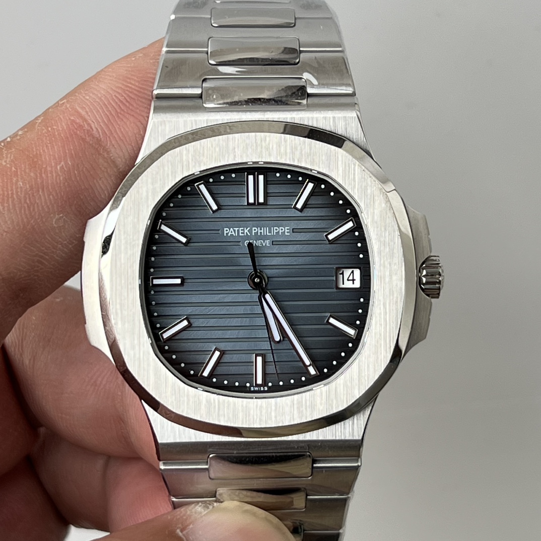 Patek Philippe Nautilus Stainless Steel Blue Dial 5711/1A-010