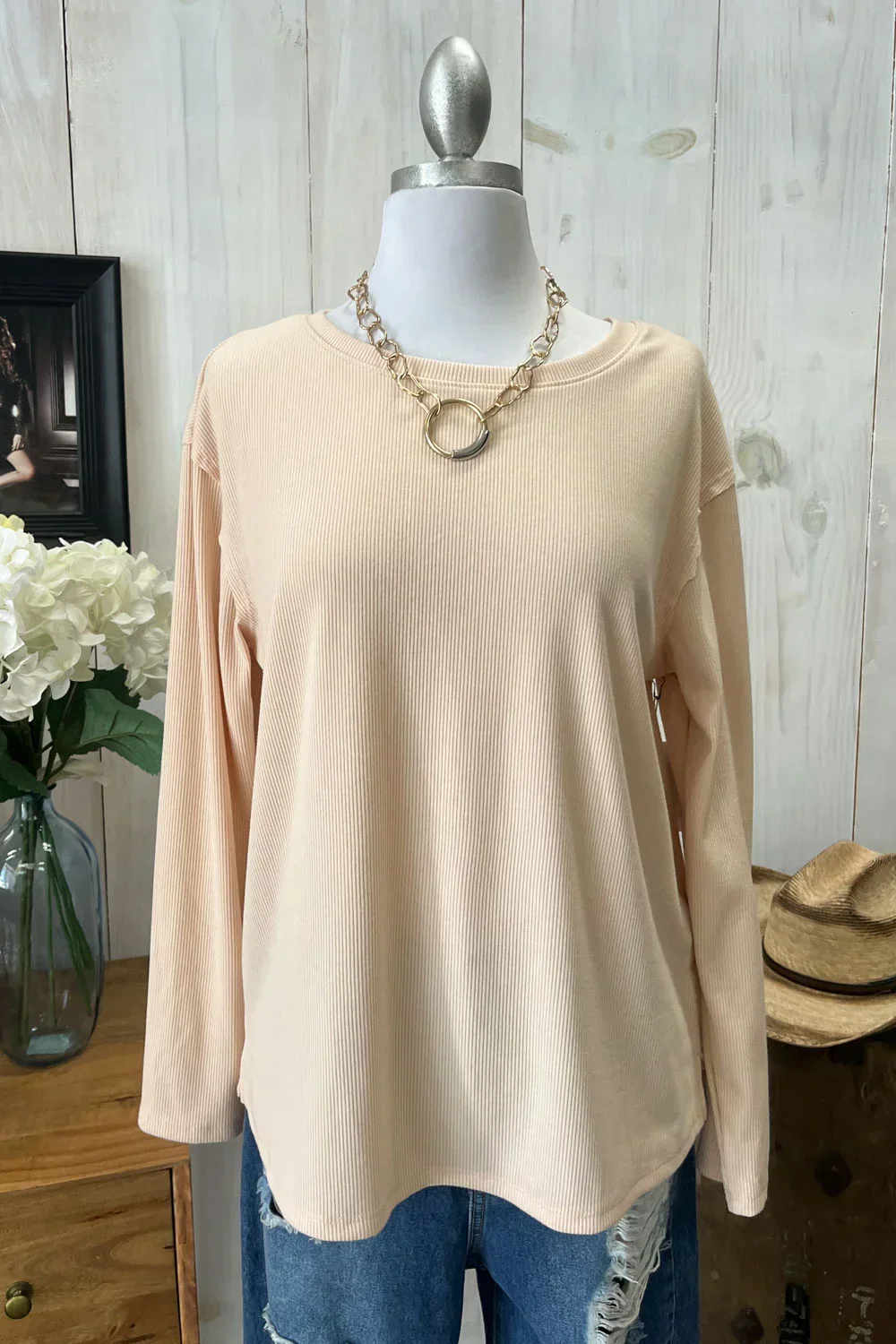 Soft Ribbed Knit Long Sleeve Scalloped Hem Relaxed Fit Oversize Boutique Top