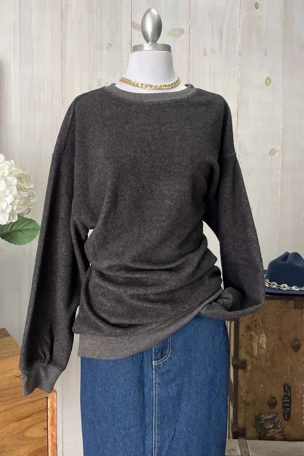 Oversized Ultra Soft Long Sleeve Crew Neck Fleece Sweatshirt