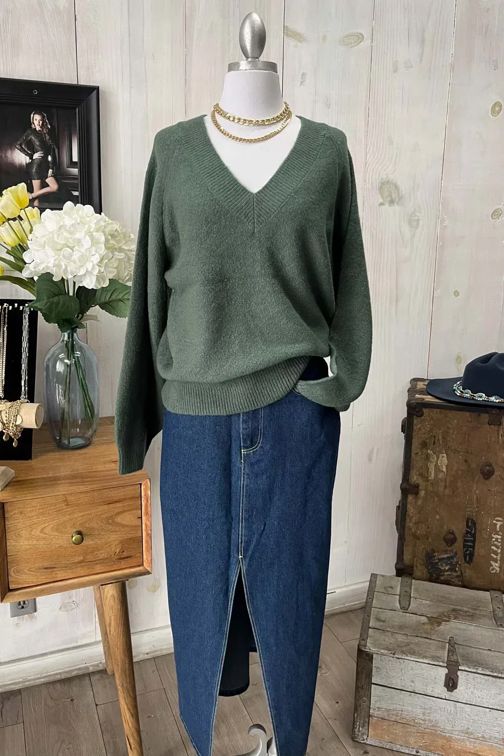 Soft V-Neck Pullover Cozy Knit Long Sleeve Casual Sweater